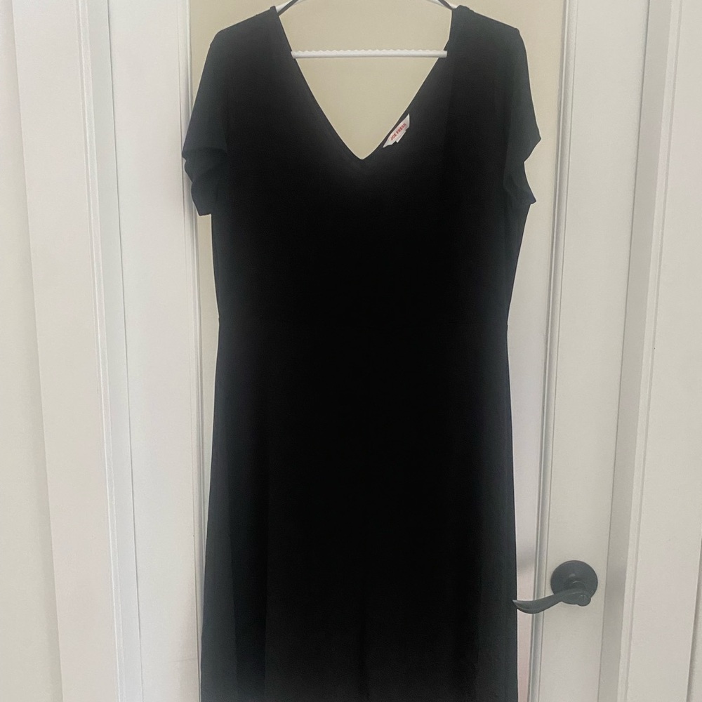 Joe Fresh Classic Black Midi Dress